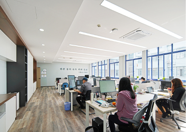 湖北紅點科技有限公司|關于我們，辦公環(huán)境